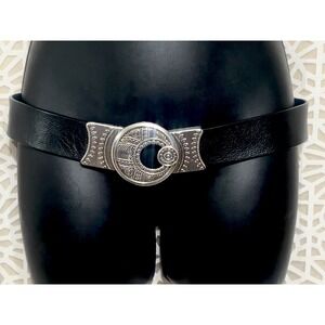 Chicos Adjustable Black Leather Belt Round Silver Buckle Small/Medium